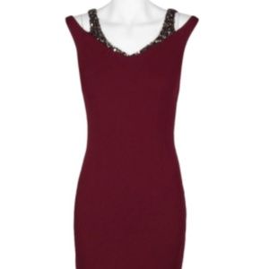 Adrianna Papell V-Neck Cutout Shoulder Sleeveless Dress